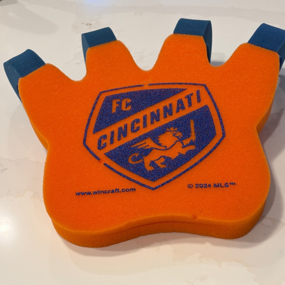FC Cincinnati Orange and Blue Foam Claw